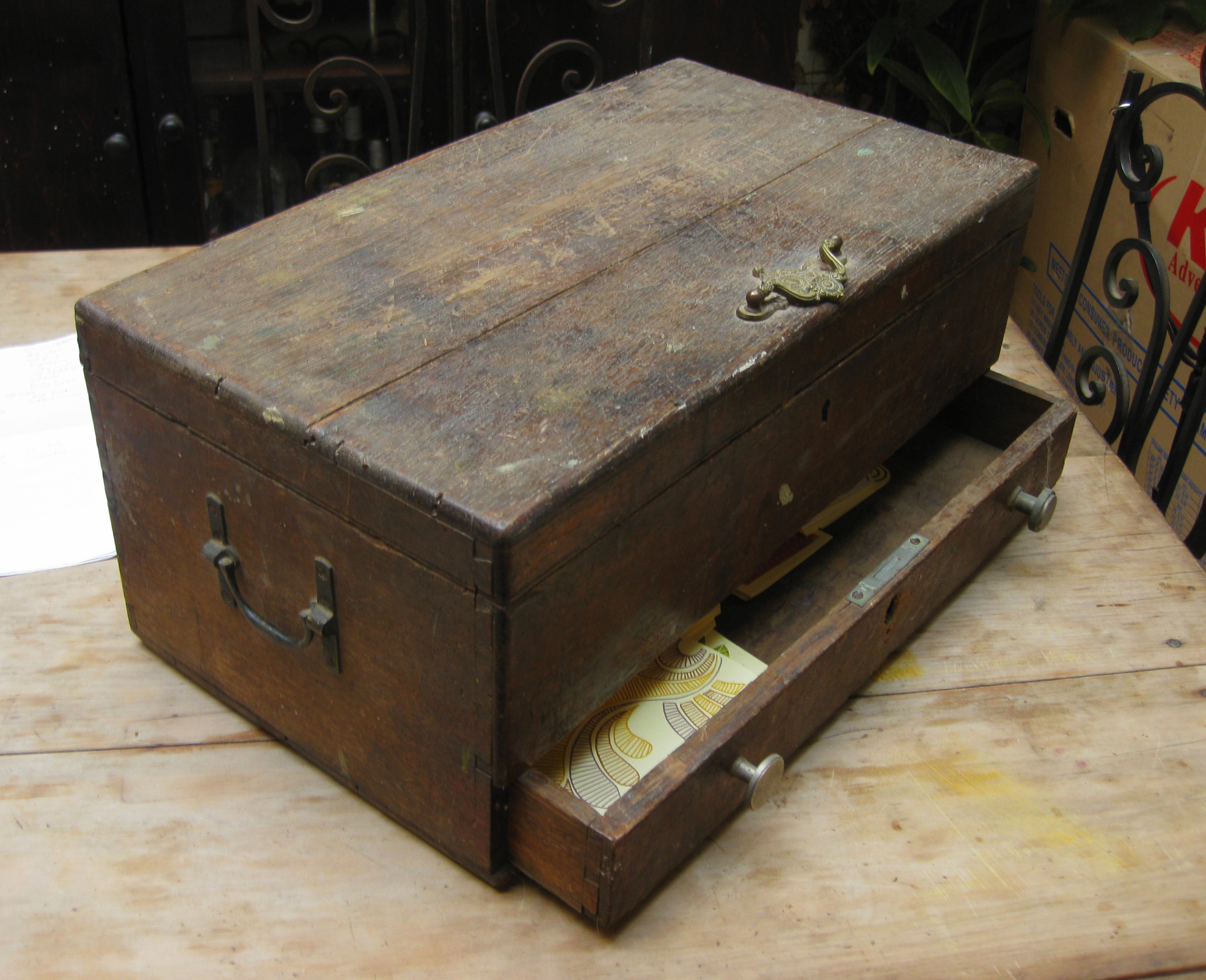 antique wooden chest – SOLD!!! | Stuff for sale at 1468 Ravignani